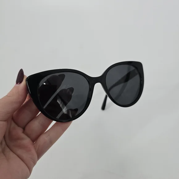 Miu Miu Sunglasses SMU 04X 1AB-5SO Black Cat Eye with Dustbag Case